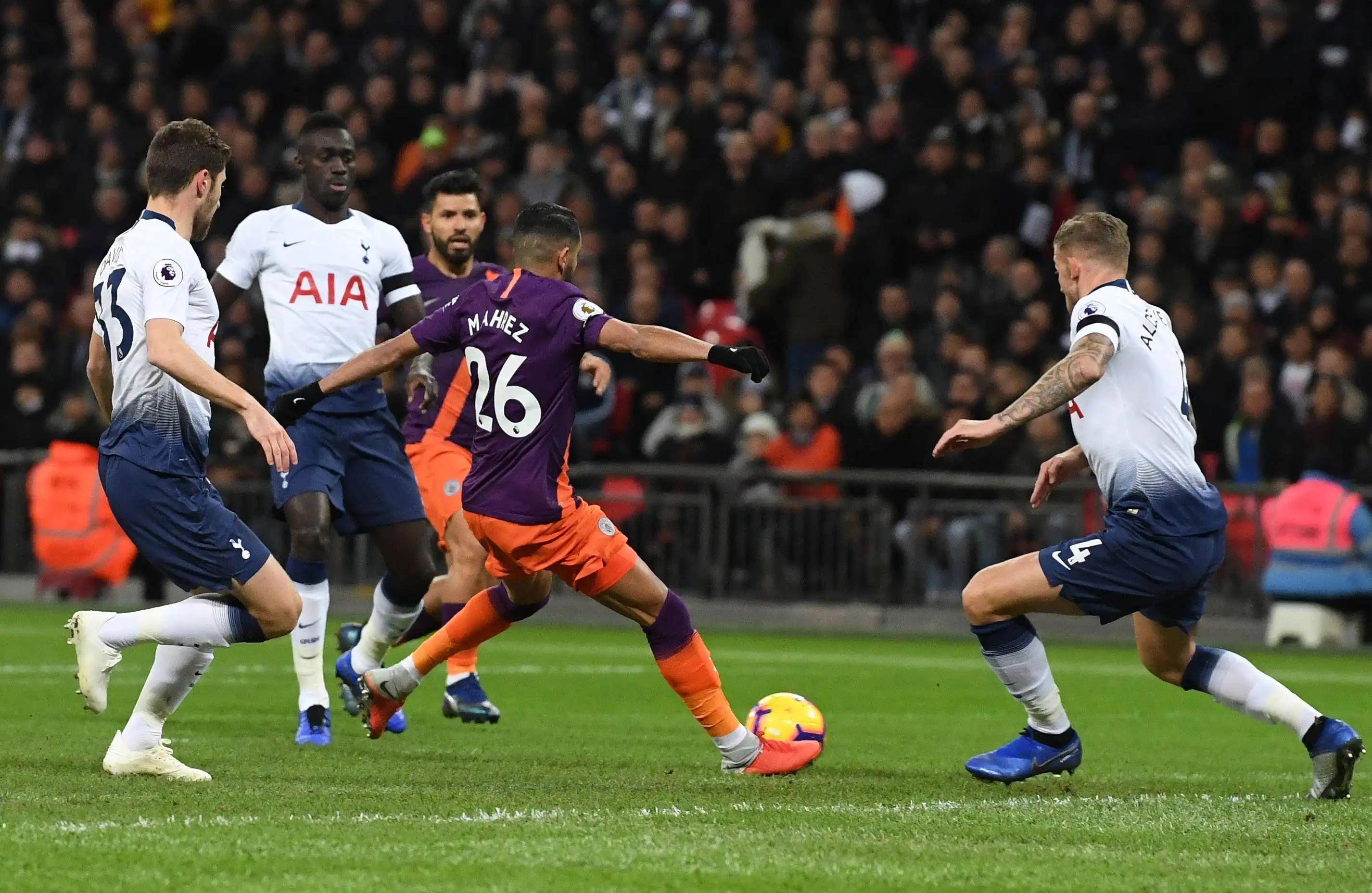 3377体育官网入口-国际比赛日足总杯传出新动向，菲尼克斯太阳再遭质疑，管理层表态：赛场秩序良好，阵容厚度经受考验