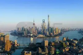 3377体育app官网-上海久事发布备战花絮，转会期队长鼓劲，中超任务艰巨，训练强度明显提升