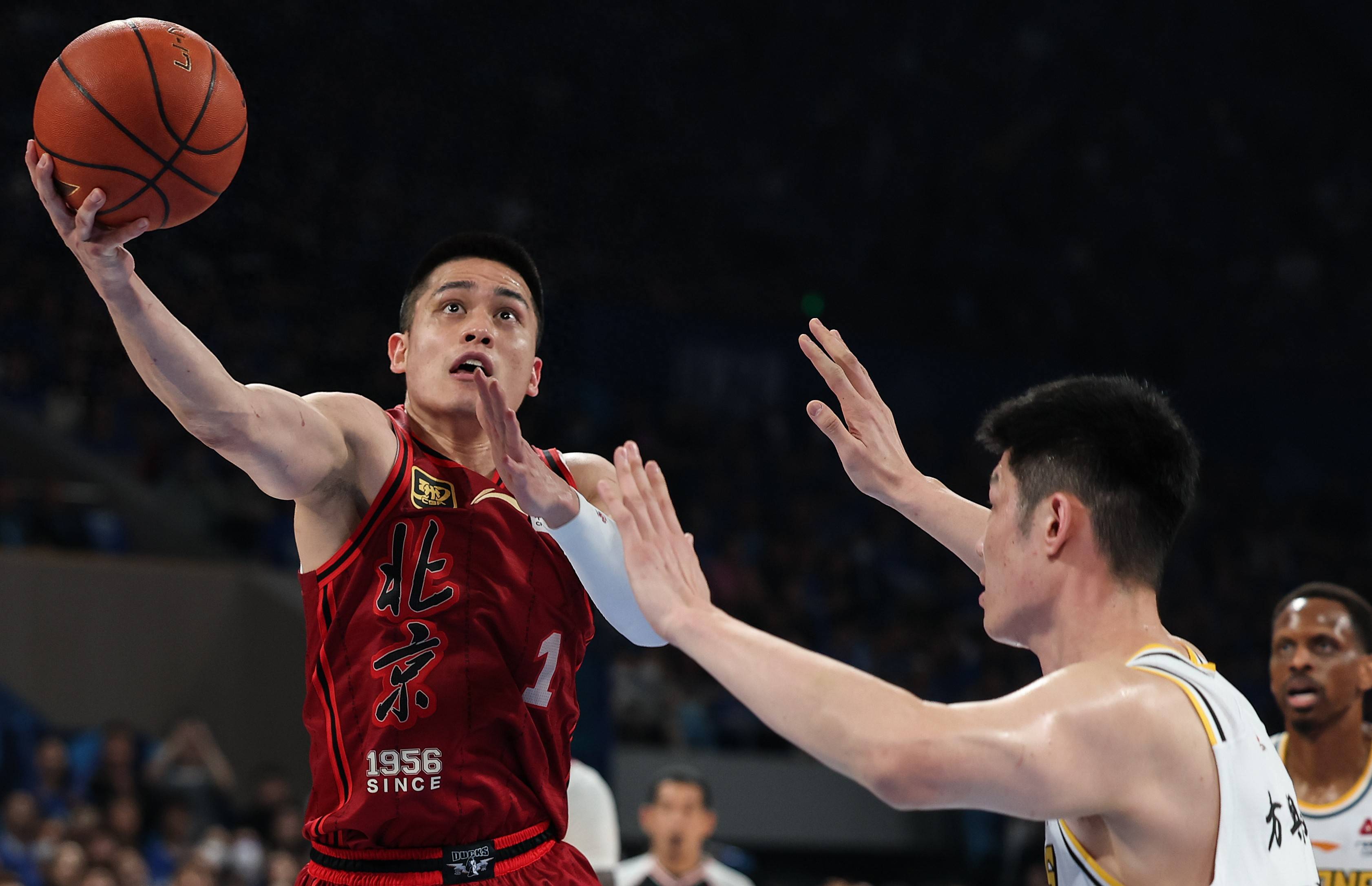 山东男篮组建外线三巨头